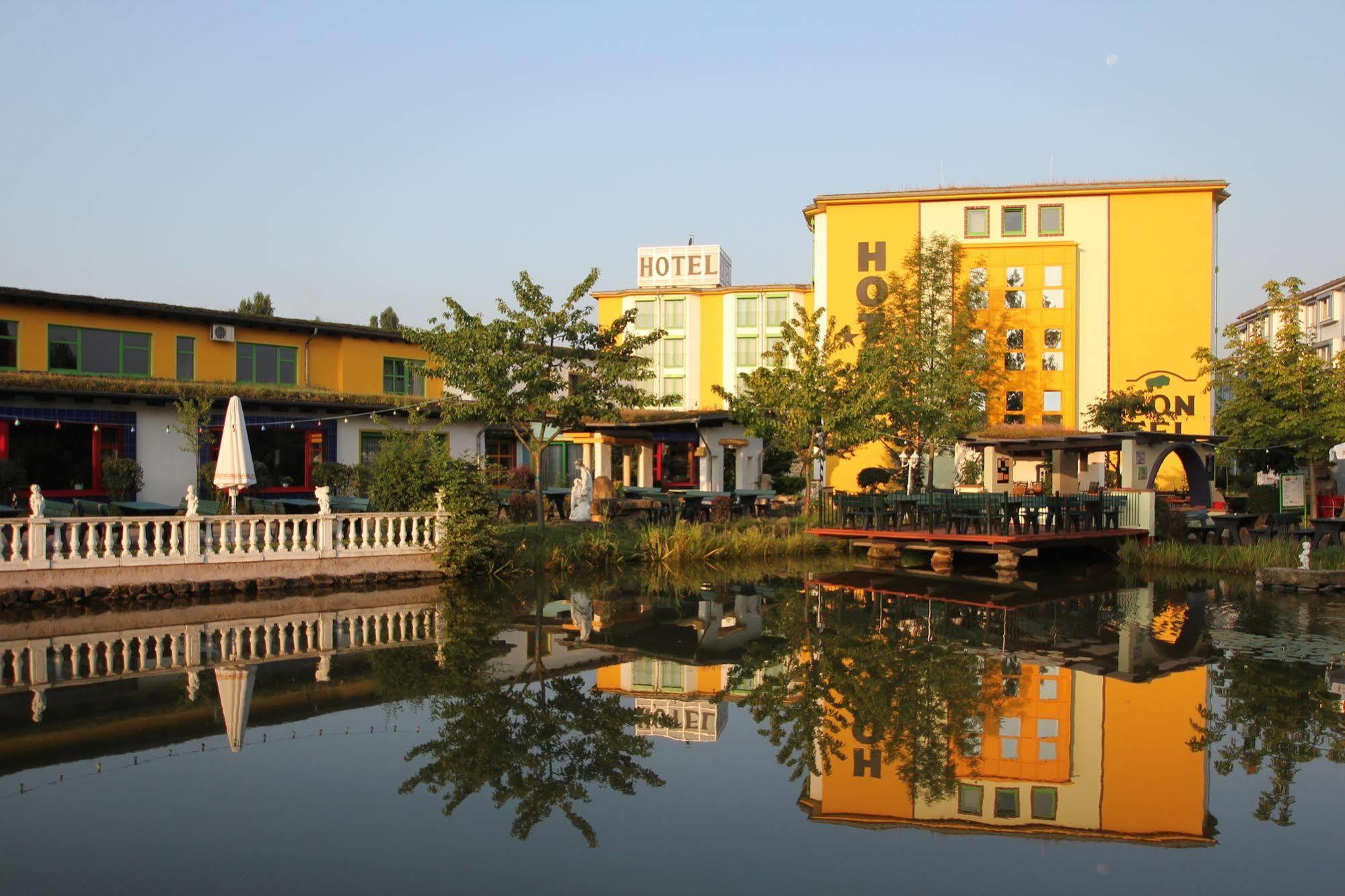 Contel Hotel Koblenz  Exterior photo